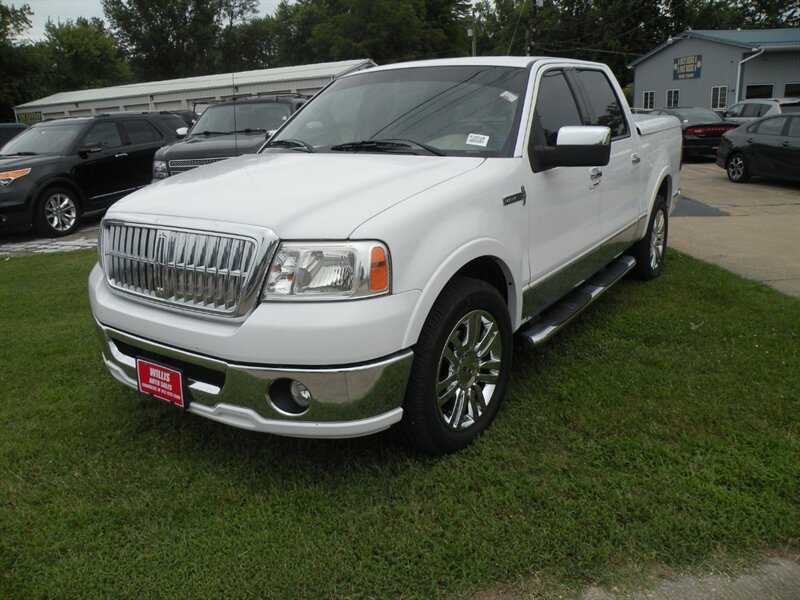 lincoln mark lt 2007 5LTPW16587FJ02110 image lincoln mark lt 2007 5LTPW16587FJ02110 image